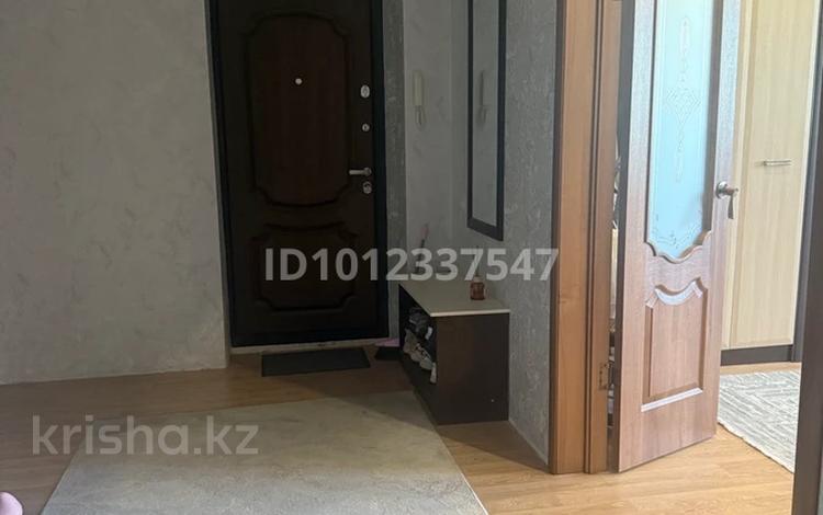 3-бөлмелі пәтер · 100 м² · 5/9 қабат, Сатпаева 72, бағасы: 48 млн ₸ в Усть-Каменогорске — фото 2