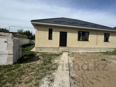 Отдельный дом · 4 комнаты · 130 м² · 5.5 сот., Просп. Абулхаир Хана 78 за 26.5 млн ₸ в Уральске