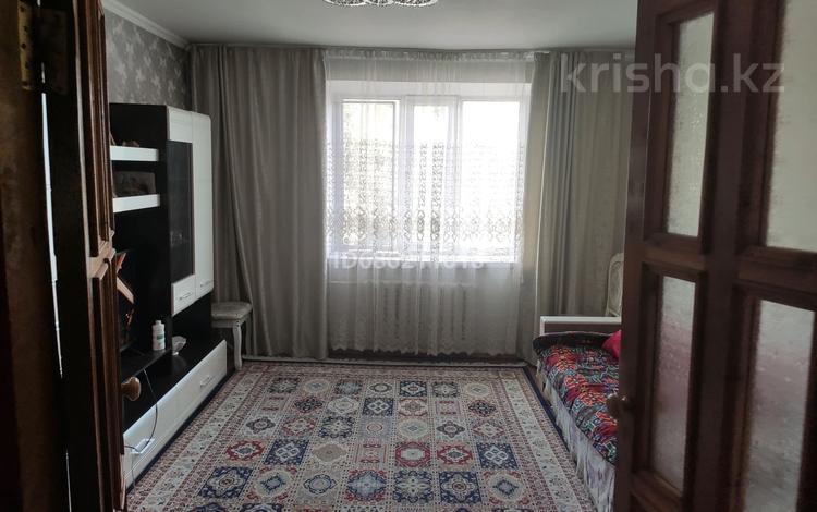 3-комнатная квартира, 72 м², 2/5 этаж, Кивилева 2а за 19 млн 〒 в Талдыкоргане — фото 2