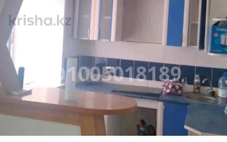 2-комнатная квартира · 41 м² · 5/5 этаж, Пр Независимости 9 — Находится напротив гор больницы,рядом два дет.сада,25 школа. за 10 млн 〒 в Сатпаев — фото 2