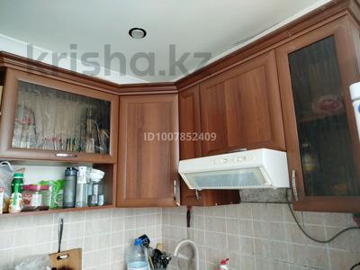 3-бөлмелі пәтер · 49.5 м² · 5/5 қабат, Майкудук, Майкудук, мкр Восток-1, бағасы: 16 млн 〒 в Караганде, Алихана Бокейханова р-н