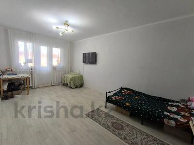 Продажа квартир в Западно-Казахстанской обл.: 1-комнатная квартира · 31.1 м² · 5/5 этаж, Хамита Чурина 160 за 9.8 млн 〒 1-комнатная квартира · 31.1 м² · 5/5 этаж, Хамита Чурина 160 за 9.8 млн 〒 в Уральске