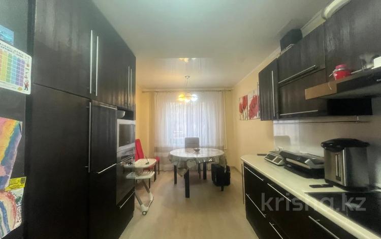 5-бөлмелі пәтер · 99 м², Степной-1 4/36, бағасы: 34 млн ₸ в Караганде, Казыбек би р-н — фото 2
