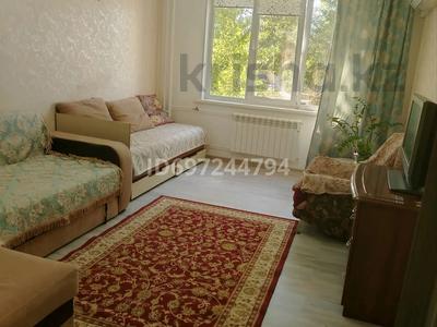 2-бөлмелі пәтер · 52 м² · 2/9 қабат, 4 мкр 10, бағасы: 170 000 〒 в Аксае