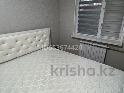 Пәтерлер в Шымкенте: 2-бөлмелі пәтер · 54 м² · 3/5 қабат · ай сайын, 18-й микрорайон, 18-й микрорайон 3 — Сзади остановки 18 мкр, бағасы: 200 000 〒 2-бөлмелі пәтер · 54 м² · 3/5 қабат · ай сайын, 18-й микрорайон, 18-й микрорайон 3 — Сзади остановки 18 мкр, бағасы: 200 000 〒 в Шымкенте, Аль-Фарабийский р-н