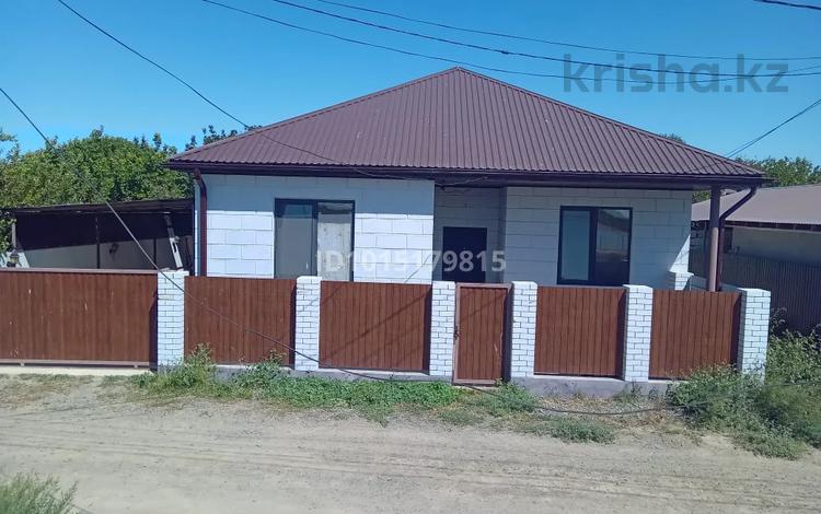 Дача · 4 комнаты · 200 м² · 20 сот., мкр Коктем, Садовод 1 33 за 25 млн ₸ в Атырау — фото 2