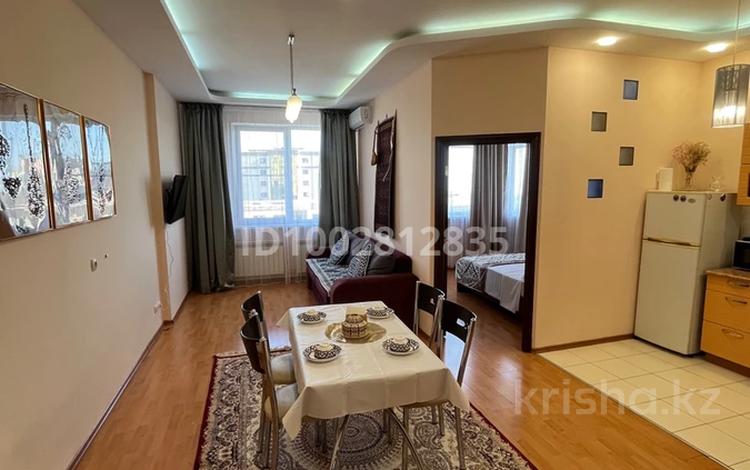 2-комнатная квартира · 50 м², Достык 162 — Напротив Достык Плазы за 20 000 〒 в Алматы, Медеуский р-н — фото 2