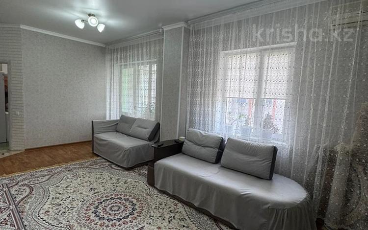 1-бөлмелі пәтер · 45 м² · 5/6 қабат, мкр 12, бокенбай батыра, бағасы: 14 млн ₸ в Актобе — фото 2
