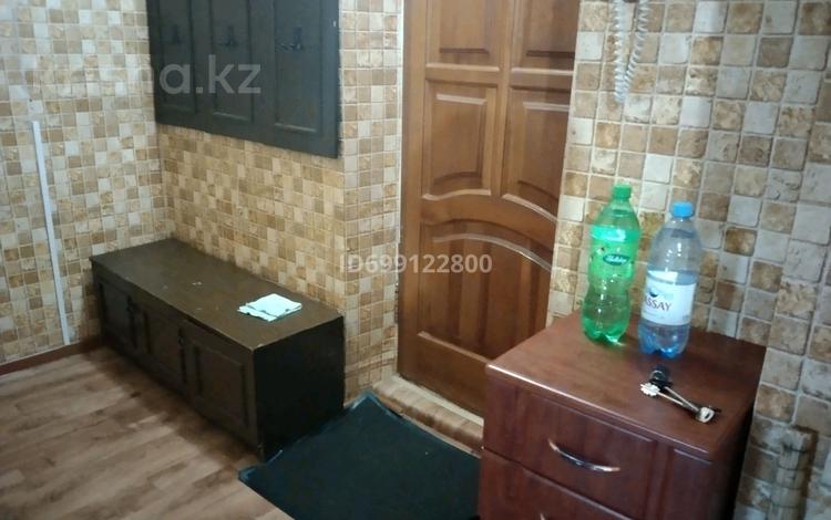 1-бөлмелі пәтер · 34 м² · 4/6 қабат, мкр 8 — Центр, бағасы: 12 млн ₸ в Актобе — фото 2