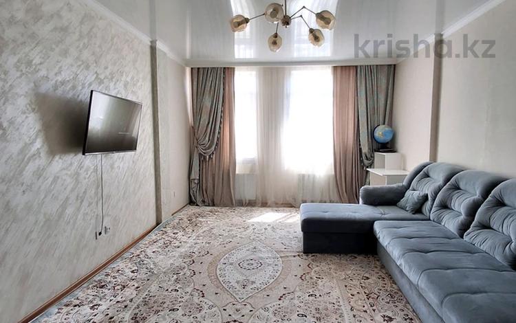 2-бөлмелі пәтер · 77 м² · 6/12 қабат, Максут Нарикбаев 5, бағасы: 46 млн ₸ в Астане, Нура р-н — фото 2