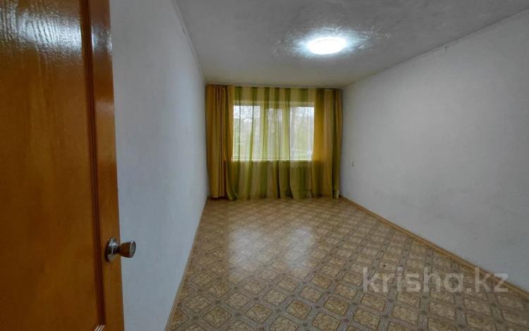 2-бөлмелі пәтер · 48 м² · 1/5 қабат, 9-й Микрорайон 12, бағасы: 20 млн ₸ в Костанае — фото 2
