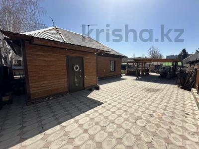 Отдельный дом · 4 комнаты · 80 м² · 6 сот., Советский переулок 20 за 35.9 млн ₸ в Усть-Каменогорске