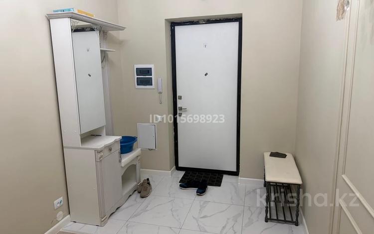 3-бөлмелі пәтер · 115 м² · 11 қабат, Байтерекова 100/4, бағасы: 350 000 ₸ в Шымкенте, Каратауский р-н — фото 2