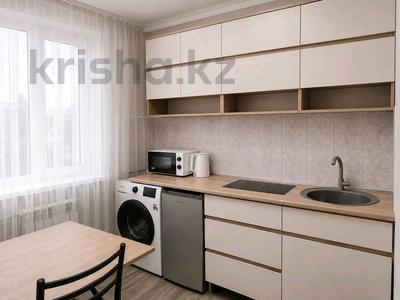 1-бөлмелі пәтер · 30 м² · 3/5 қабат, Беркембаева 99 — Ауэзова, бағасы: 15 000 ₸ в Экибастузе