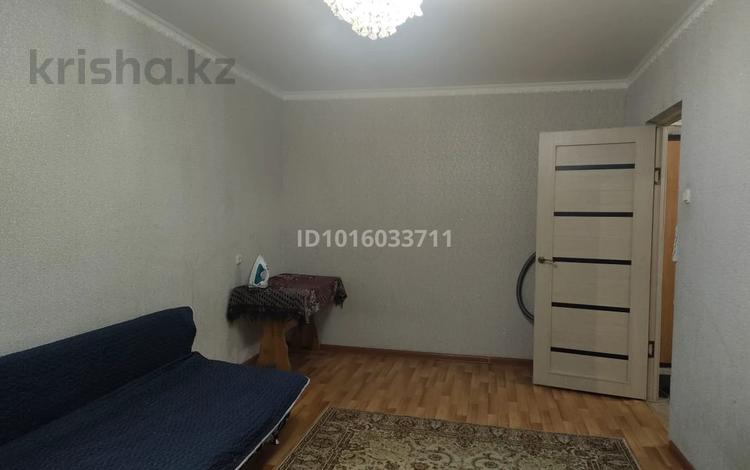 1-бөлмелі пәтер · 35 м² · 5/5 қабат, 2 ш/а., Алия Молдагулова 39 — Центральный Стадион, 21-27 Школа, 8 мкр, бағасы: 9.5 млн ₸ в Актобе, мкр 8 — фото 3
