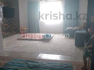 Отдельный дом · 3 комнаты · 70 м² · 6 сот., Макатаева — Сейфулина за 23 млн ₸ в 