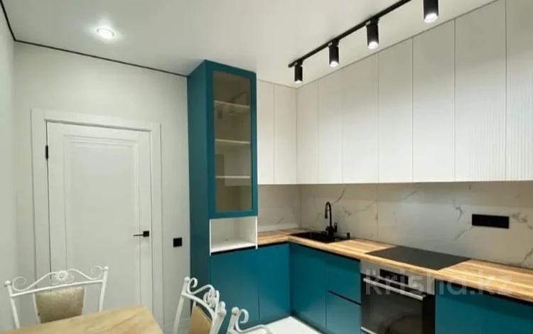 2-комнатная квартира · 70 м² · 11/12 этаж, Нажимеденова 15 за 39 млн ₸ в Астане, Алматы р-н — фото 2