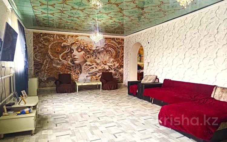 Отдельный дом · 6 комнат · 340 м² · 6 сот., Майкудук, Поселковая за 58 млн ₸ в Караганде, Алихана Бокейханова р-н — фото 2