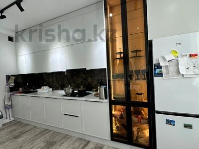 3-комнатная квартира · 100 м² · 7/9 этаж, Абулхайыр хана 74-5 за 50 млн 〒 в Атырау