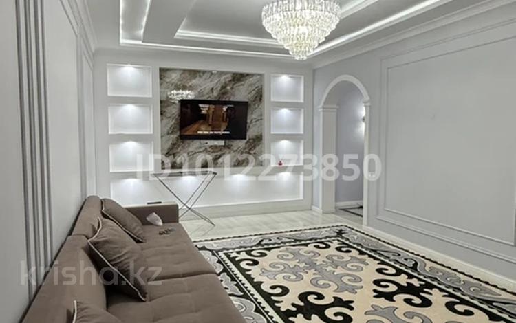 2-комнатная квартира · 64 м² · 14/153 этаж, мкр Северо-Запад Төлеметов 64 за 2 500 ₸ в Шымкенте, Абайский р-н — фото 10