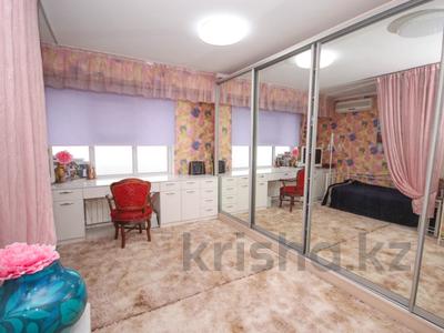 3-комнатная квартира, 70 м², 3/5 этаж, мкр Таугуль 6 за 42 млн 〒 в Алматы, Ауэзовский р-н