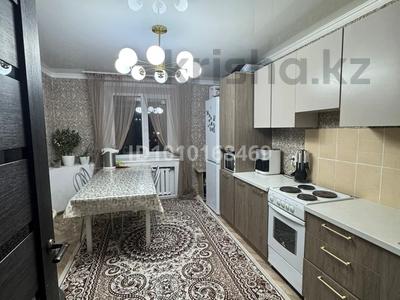 3-комнатная квартира · 75 м² · 4/4 этаж, Железнодорожная 6 за 18.5 млн ₸ в Аксу
