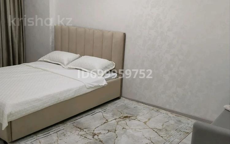 1-комнатная квартира · 33 м² · 3/5 этаж, Казыбек би — Кшт за 14 000 ₸ в Усть-Каменогорске — фото 2