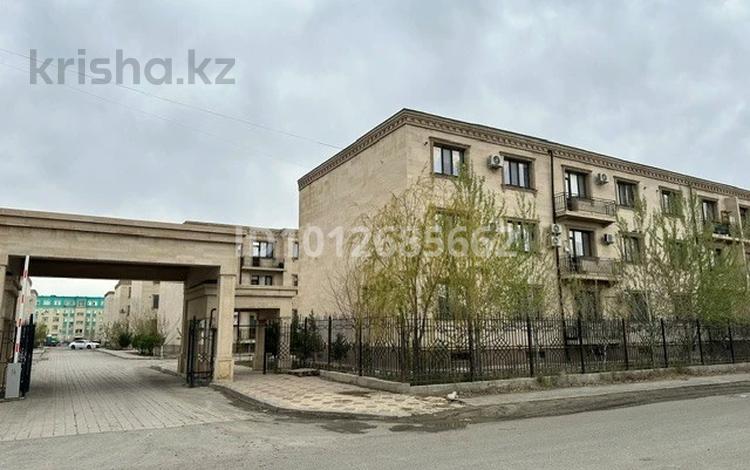 3-бөлмелі пәтер · 90 м² · 3/3 қабат, Самал ш/а., Адгама Каримова 117, бағасы: 36 млн ₸ в Атырау, мкр Самал — фото 2