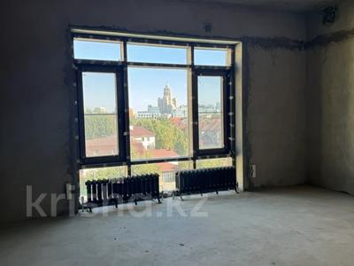 7-бөлмелі пәтер · 270 м² · 3/6 қабат, Карашаш ана 16, бағасы: 385 млн ₸ в Астане, Нура р-н