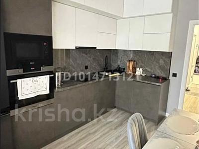 2-бөлмелі пәтер · 80 м² · 4/9 қабат, Самал 72/4, бағасы: 40.5 млн ₸ в Уральске