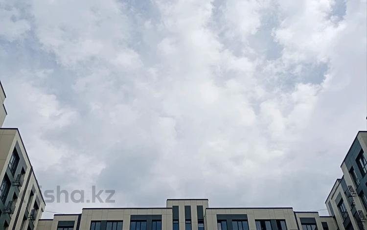 1-бөлмелі пәтер · 34 м² · 8/9 қабат, Шұғыла ш/а., Жунисова 2/25 — БЕЗ КОМИССИИ, бағасы: 19.9 млн ₸ в Алматы, Наурызбайский р-н — фото 4