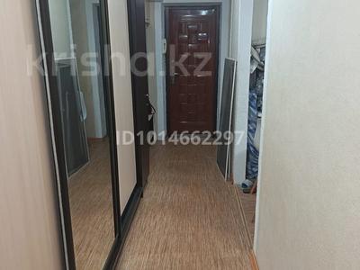 3-комнатная квартира · 80 м² · 8/9 этаж, Проспект абая 55 за 200 000 ₸ в Уральске, мкр Школьник