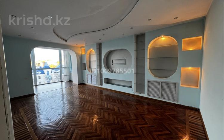 3-комнатная квартира · 86 м² · 5/5 этаж, Павлова 63 за 42 млн 〒 в Костанае — фото 2