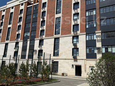 Продажа квартир в Актюбинской обл.: 4-комнатная квартира · 140 м² · 6/7 этаж, алтын орда 50б — смарт билим анвар коктобе за 58 млн 〒 4-комнатная квартира · 140 м² · 6/7 этаж, алтын орда 50б — смарт билим анвар коктобе за 58 млн 〒 в Актобе