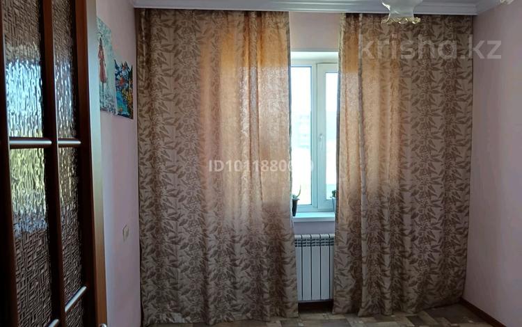 4-комнатная квартира · 80 м² · 6/10 этаж, ул. Докучаева 5А за 40 млн ₸ в Семее, Красный Кордон — фото 2