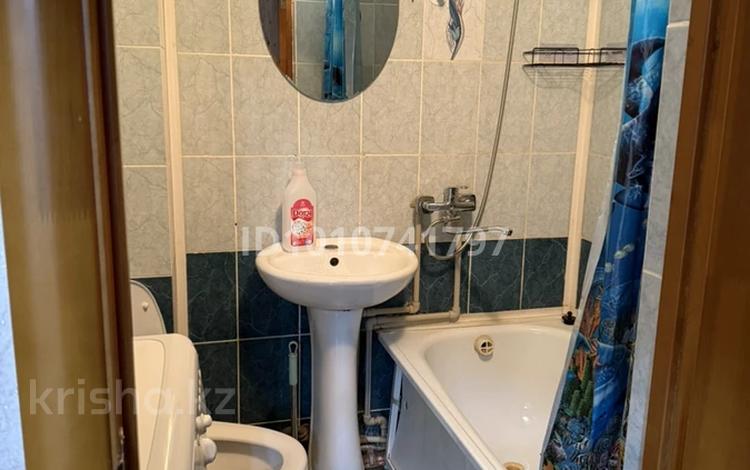 1-комнатная квартира · 36 м² · 3/5 этаж, мкр. Зачаганск пгт, 25 Чапаевская дивизия 2/1 за 120 000 ₸ в Уральске — фото 2