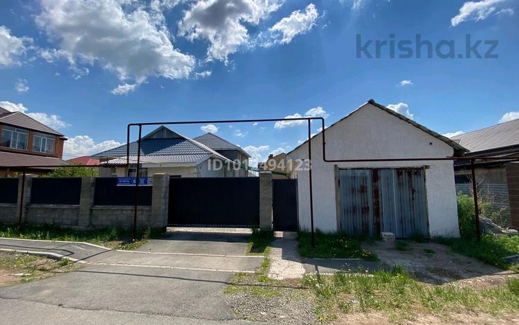 Отдельный дом · 6 комнат · 240 м² · 10 сот., мкр Уркер 6 за 55 млн ₸ в Астане, Нура р-н — фото 2
