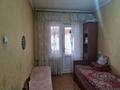 3-комнатная квартира, 70 м², 2/5 этаж, мкр Верхний Отырар за 31 млн 〒 в Шымкенте, Аль-Фарабийский р-н — фото 2