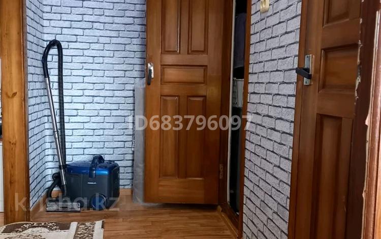 2-бөлмелі пәтер, 45 м², 7/9 қабат ай сайын, Металлургов 15/1, бағасы: 80 000 〒 в Темиртау — фото 2