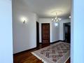 4-бөлмелі пәтер · 250 м² · 4/6 қабат, Есет батыра, бағасы: 120 млн ₸ в Актобе — фото 14