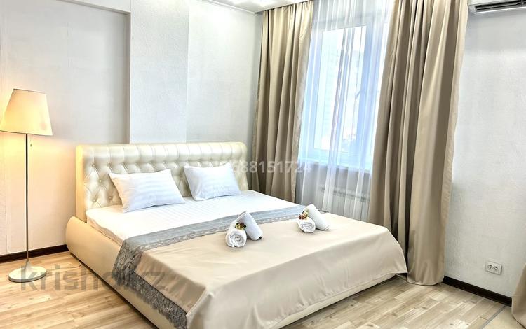 1-бөлмелі пәтер · 55 м² · 4/22 қабат, Самал-1 ш/а. 162к5 — Достык-Жолдасбекова, бағасы: 25 000 ₸ в Алматы, Медеуский р-н — фото 2