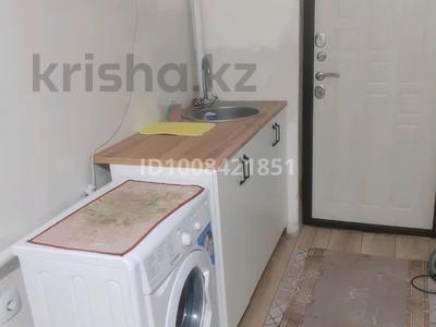 Часть дома · 3 комнаты · 60 м² · 9 сот., Ст Центр 1 за 10.3 млн 〒 в Усть-Каменогорске, Ахмирово