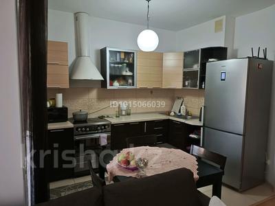 2-комнатная квартира · 62 м² · 2/9 этаж, мкр Рахат, Аскарова Асанбая 21 за 370 000 ₸ в Алматы, Наурызбайский р-н