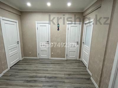 3-бөлмелі пәтер, 84 м², 5/5 қабат ай сайын, мкр Туран 979, бағасы: 170 000 〒 в Шымкенте, Каратауский р-н