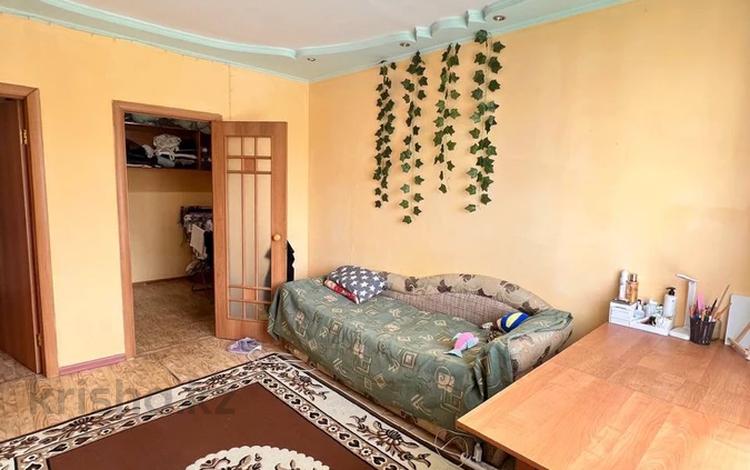 2-бөлмелі пәтер · 37 м² · 4/5 қабат, жунусова 33, бағасы: 10 млн ₸ в Кокшетау — фото 2