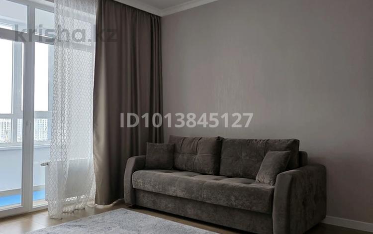 1-комнатная квартира · 43 м² · 9/12 этаж, Толе би 59 за 280 000 ₸ в Астане, Нура р-н — фото 2