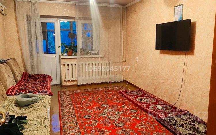 3-бөлмелі пәтер · 72 м² · 5/5 қабат, Абая 23А — Базар Биля, Народный банк, бағасы: 26.2 млн ₸ в  — фото 2