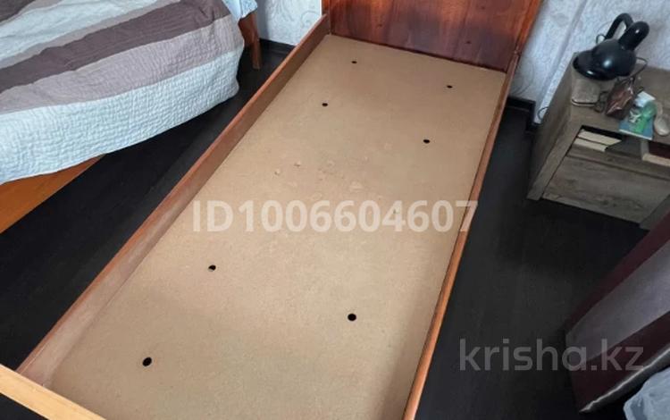 1 бөлме · 13 м², Космическая 4.1, бағасы: 145 000 ₸ в Усть-Каменогорске — фото 2
