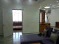 2-комнатная квартира, 100 м² помесячно, Омаровой 37 за 450 000 〒 в Алматы