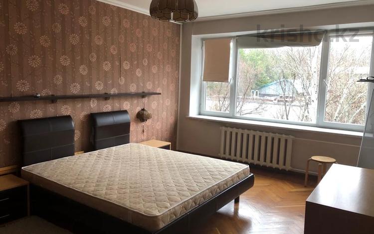 2-комнатная квартира, 52 м², 5/5 этаж, достык — омарова за 42 млн 〒 в Алматы — фото 9